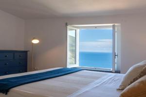 Casa Lodovica con Vista Mare Mozzafiato, Riomaggiore
