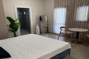Sailors Hotel, Ashdod