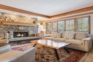 Lodge Tower 194 One Bedroom Residence, Vail