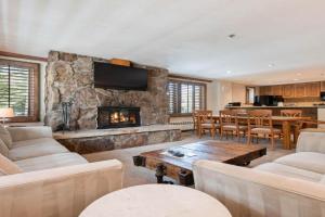 Lodge Tower 299 One Bedroom Residence, Vail