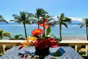 Lahaina Shores Oceanfront Studio, Lahaina