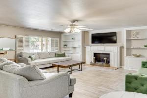 Half-Mi to Campus! Home with Fenced Yard, Lubbock