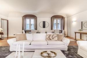 Duomo 3 Floors Penthouse, Como