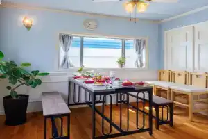 最大12名 沖縄アリーナ近く アメリカンビレッジまで車で10分 White Terrace Guest house, Chatan