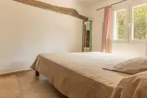Can Solsulet Apartments, Es Pujols