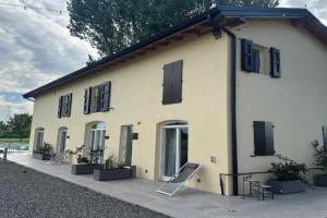 Villa Iris, Modena