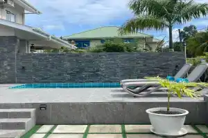 Maison Marie Jeanne - Unit 1 Mini-hotel, Baie Sainte Anne