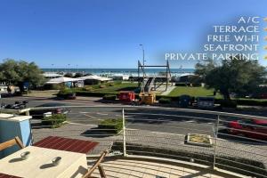 Romina Home - free parking sea view! Apartments, Fano