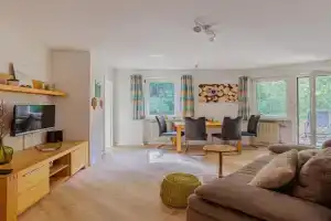 Ferienwohnung s´Bächle mit Balkon am Bach - Mein SWH Apartments, Todtnauberg