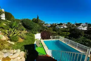 Oasis del Faro Apartments, Fuengirola