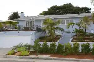 Sea Glass Cottage by Paradise Retreats, Santa Barbara