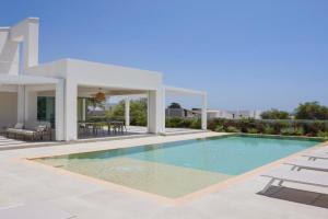 Villa Mareiva - Heated Pool, Beach 150 mt, Pozzallo