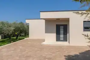 Amazing Home In With House A Panoramic View, Vrsar
