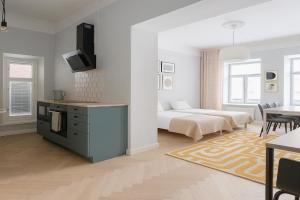Modern Flat in Historical Building in Central Area Apartments, Helsinki