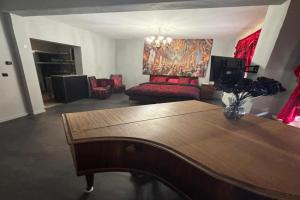 Masquerade Suite 15 Min Walk from Centre Apartments, Bruges