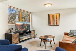 Experience luxury at Alpenglow at Lodge, Telluride