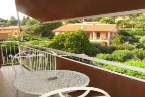 VELIA - Live Active - Rest Easy - Stay a-BoVe Apartments, Verezzi