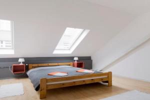 Bright Loft next to the ruin pubs FREE AIRCONDITIONER FREE COFFEE Apartments, Budapest