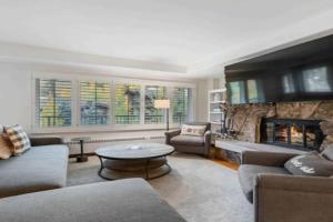 Lodge Tower 487 Three Bedroom Residence, Vail