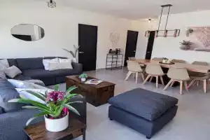New Casa Flores in Polígono Sur with pool, Cancun