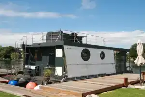 Hausboot Friedrich in Hotel, Plau am See