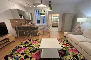 Au petit cœur Messin chaleureux T2 entièrement rénové Apartments, Metz