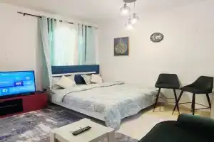 Family Room, Abu Dhabi City