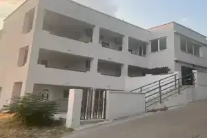 Stan Bijela Kuca Apartments, Bar