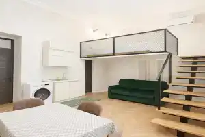 Daisy Hotel, Kutaisi