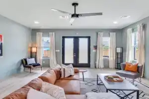 Charming 5BR Retreat near City Park in Guest house, New Orleans