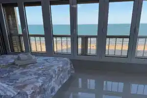 Suite Miramar primera línea playa Apartments, Cullera