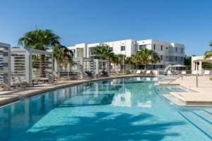 Daytona 2BR | Pool + Free Parking, Pets Apartments, Daytona Beach