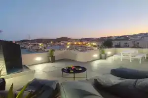 Karnayio Rooms - Panorama, Ermoupoli