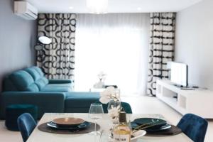 High End 2 Bedroom Apartment St Julians, Pembroke