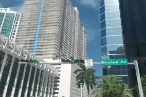 Stunning vew from 42nd floor, Brickell-Miami financial district free parking, sleeps 4 Apartments, Miami