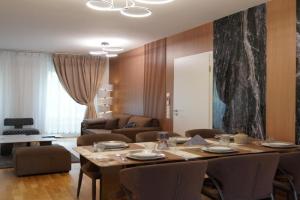 KEDA Royale Suite City Center Charm Apartments, Leipzig