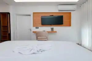 Paloka Collection Hotel, Shengjin