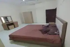 شقة غرفتين وصاله وسط صلاله - Two-bedroom apartment in the center of, Salalah