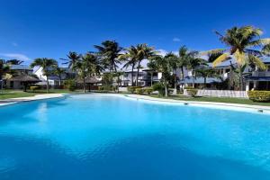 Maison Lakazbleu - 100m plage Guest house, Mont Choisy