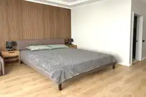 SofiCoast Apartments, Gonio