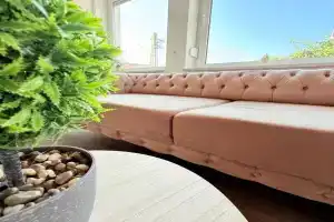 Cozy living in with Chesterfield flair Apartments, Lingen