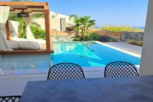 Aria al Mare Villa, Adelianos Kampos