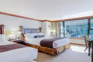 Everline Resort & Spa 523, Olympic Valley