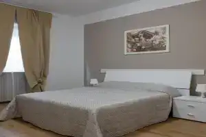 4 Rustics Home Apartments, Verona
