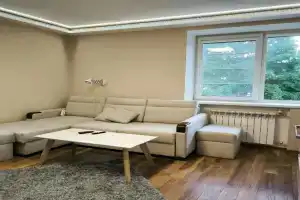 Border studio Aleksandri, Narva