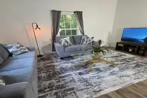 2-BR Modern Home for Families & Work Guest house, Greenville