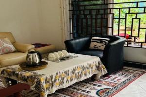 Amoy River Lodge, Moshi