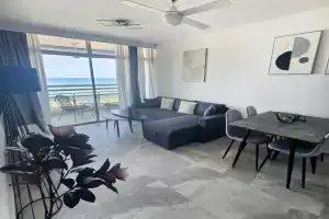 Lazuli Beachfront Sea View Ap 34 Apartments, Larnaka