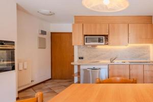 Apartment Baldo Living Apartment by Interhome, Pinzolo