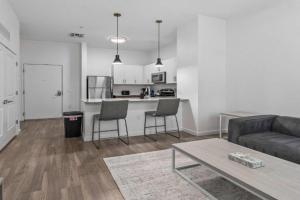 Boulevard Stays Modern 1BR ASU Pool Gym 02 Apartments, Phoenix